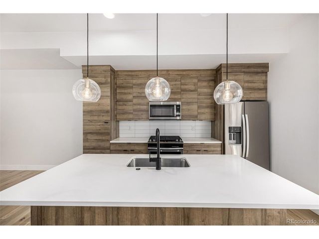 3037 W 19th Ave, Denver, CO 80204