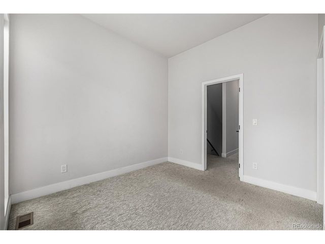 3037 W 19th Ave, Denver, CO 80204