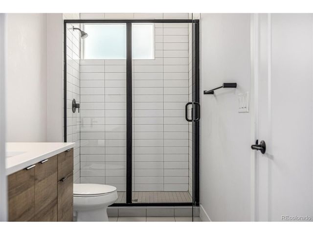 3037 W 19th Ave, Denver, CO 80204