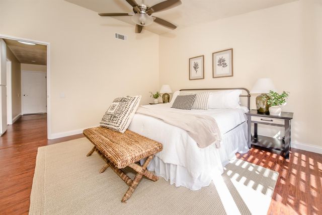 15 Rock Hill Court, Sacramento, CA 95833