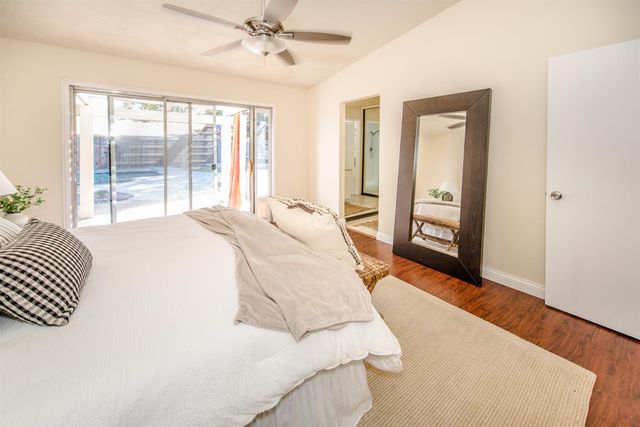 15 Rock Hill Court, Sacramento, CA 95833