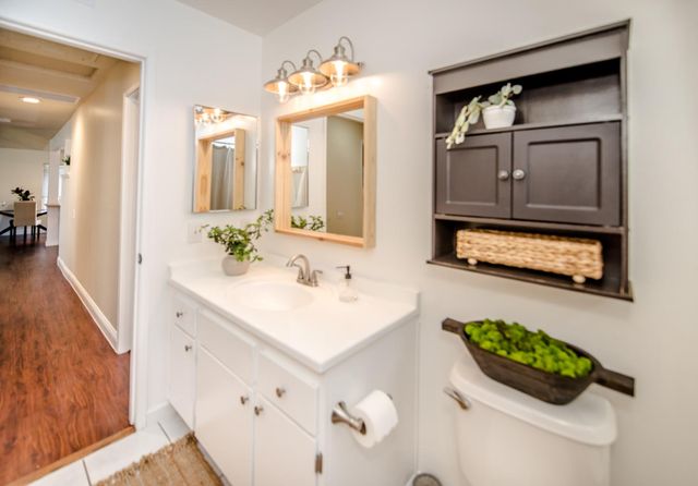 15 Rock Hill Court, Sacramento, CA 95833