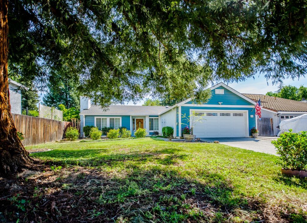 15 Rock Hill Court, Sacramento, CA 95833
