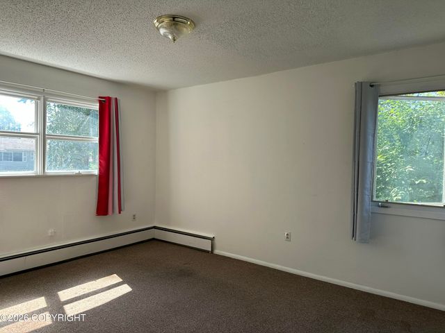 4447 E 6th Avenue, Anchorage, AK 99508