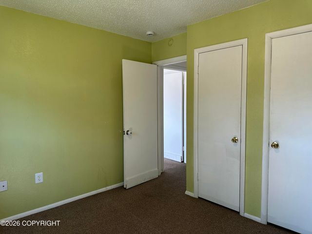 4447 E 6th Avenue, Anchorage, AK 99508