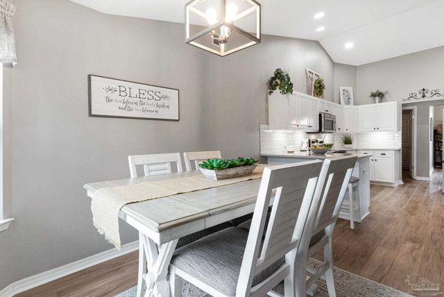 2407 Pine Forest Rd, Cantonment, FL 32533