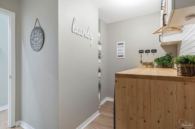 2407 Pine Forest Rd, Cantonment, FL 32533