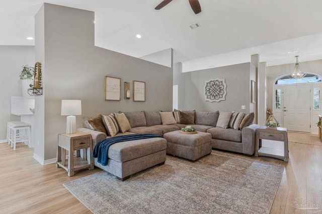 2407 Pine Forest Rd, Cantonment, FL 32533