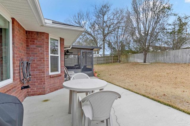 2407 Pine Forest Rd, Cantonment, FL 32533