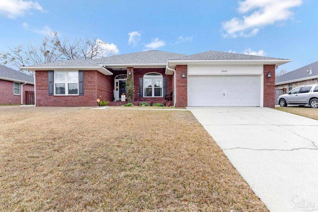 2407 Pine Forest Rd, Cantonment, FL 32533