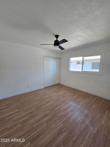 206 E Manhatton Drive, Tempe, AZ 85282