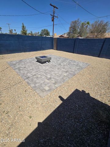 206 E Manhatton Drive, Tempe, AZ 85282