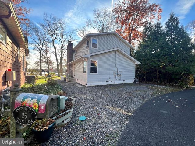 26 SILVER LAKE DRIVE, Clayton, NJ 08312
