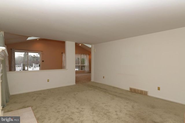 26 SILVER LAKE DRIVE, Clayton, NJ 08312