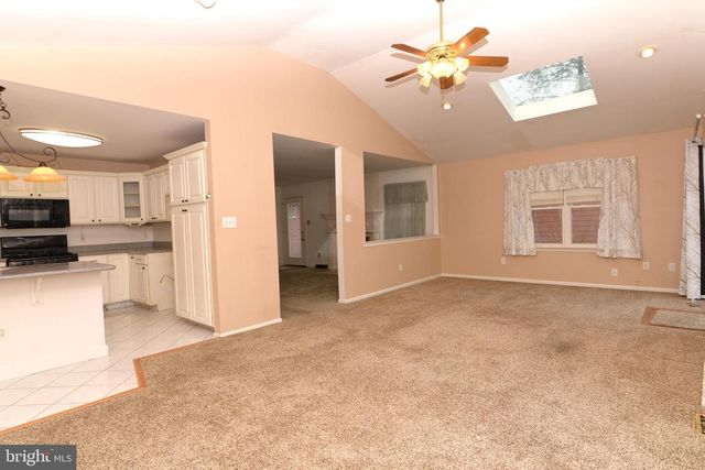 26 SILVER LAKE DRIVE, Clayton, NJ 08312