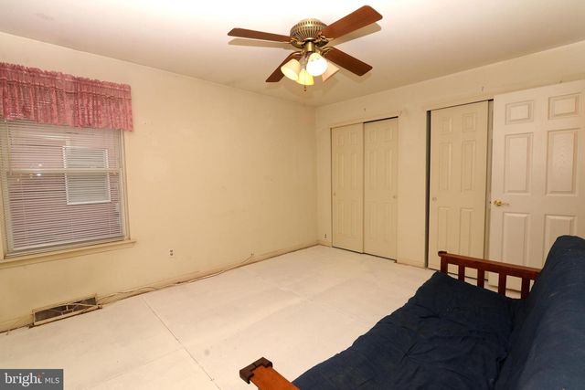 26 SILVER LAKE DRIVE, Clayton, NJ 08312