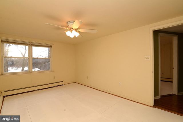 26 SILVER LAKE DRIVE, Clayton, NJ 08312