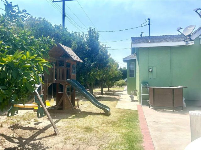 20551 Saticoy Street, Winnetka, CA 91306