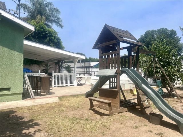 20551 Saticoy Street, Winnetka, CA 91306