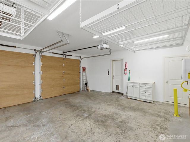 1040 6th Avenue S, Edmonds, WA 98020