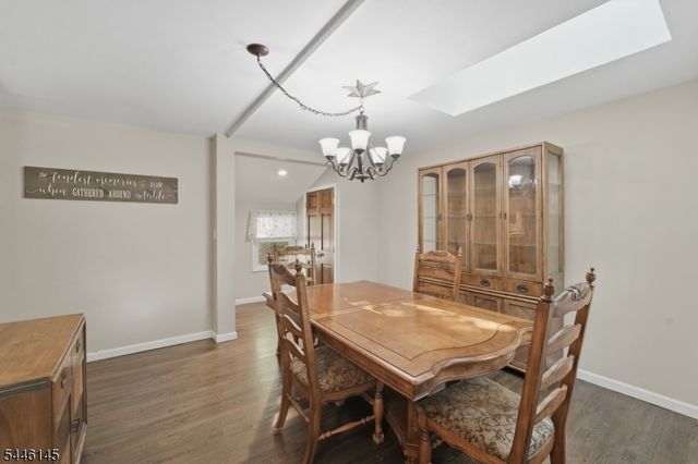 5 Greenwood Ave, Hopatcong Boro, NJ 07874