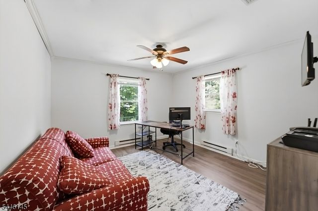 5 Greenwood Ave, Hopatcong Boro, NJ 07874