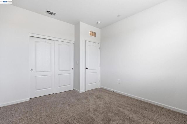 2261 Hewins Street, Manteca, CA 95337