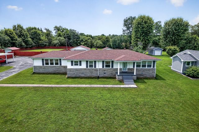 445 W Broad St, Smithville, TN 37166