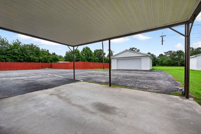 445 W Broad St, Smithville, TN 37166