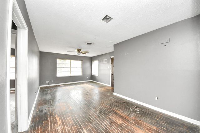 1501 Sheridan Road, Pasadena, TX 77502