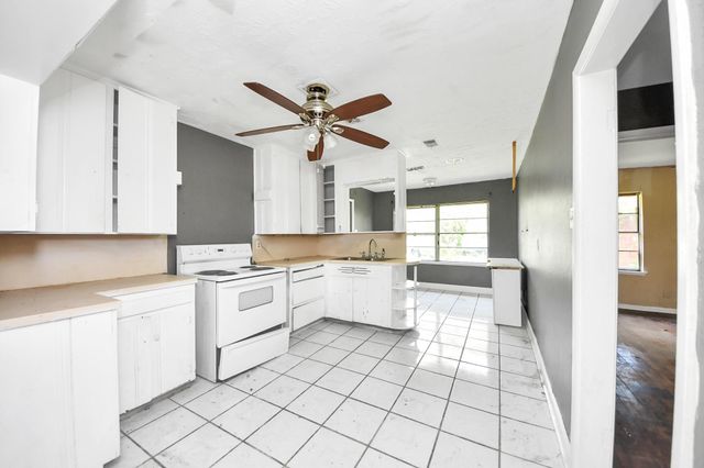 1501 Sheridan Road, Pasadena, TX 77502