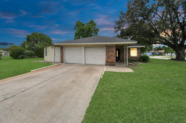 1501 Sheridan Road, Pasadena, TX 77502