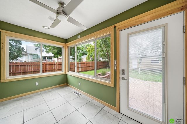 702 Sumner Street, Lincoln, NE 68502