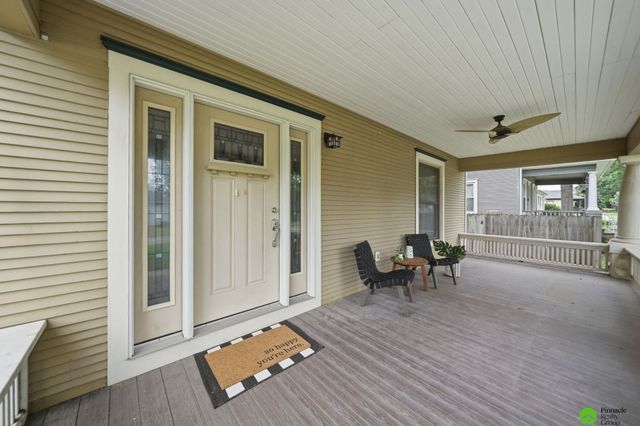 702 Sumner Street, Lincoln, NE 68502