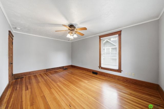 702 Sumner Street, Lincoln, NE 68502
