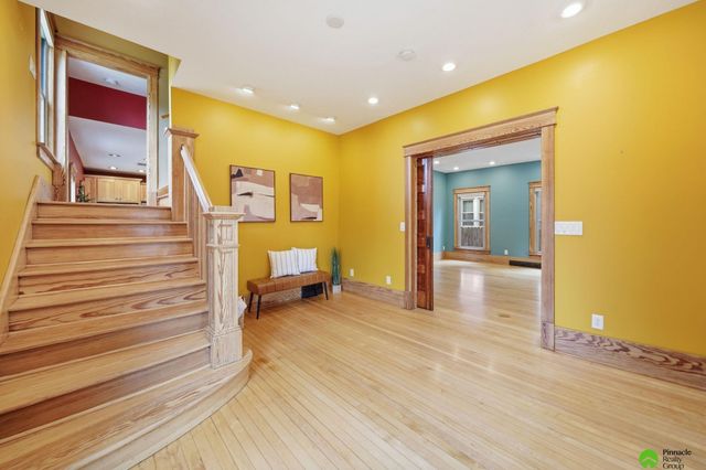 702 Sumner Street, Lincoln, NE 68502
