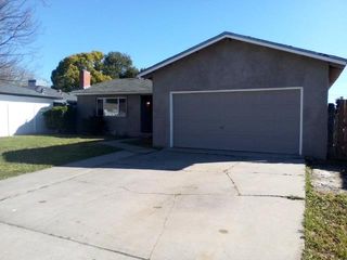 2432 Eicher Ave, Modesto, CA 95350