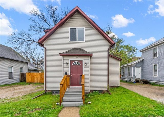 1129 Sanford Street, Muskegon, MI 49441