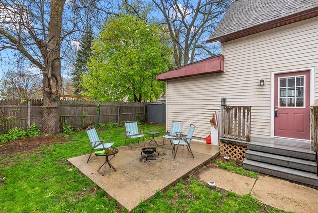 1129 Sanford Street, Muskegon, MI 49441