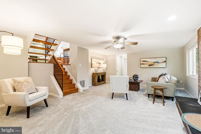 11005 RING RD, Reston, VA 20190
