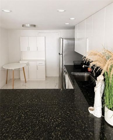 1351 NE Miami Gardens Dr 712E, Miami, FL 33179