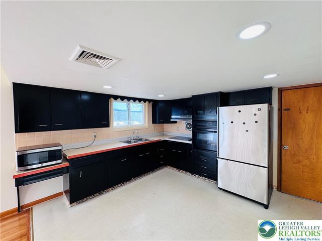 944 East Federal Street, Salisbury Twp, PA 18103