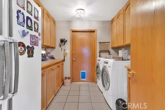 19875 Eyota Road, Apple Valley, CA 92308