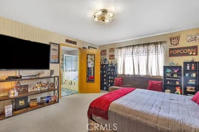 19875 Eyota Road, Apple Valley, CA 92308