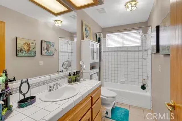 19875 Eyota Road, Apple Valley, CA 92308