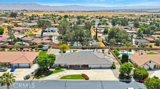 19875 Eyota Road, Apple Valley, CA 92308