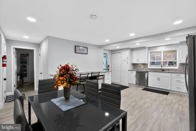 715 ASBURY AVE, National Park, NJ 08063