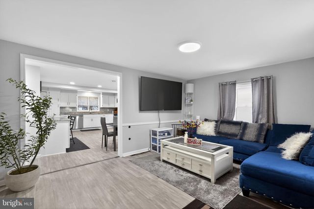 715 ASBURY AVE, National Park, NJ 08063