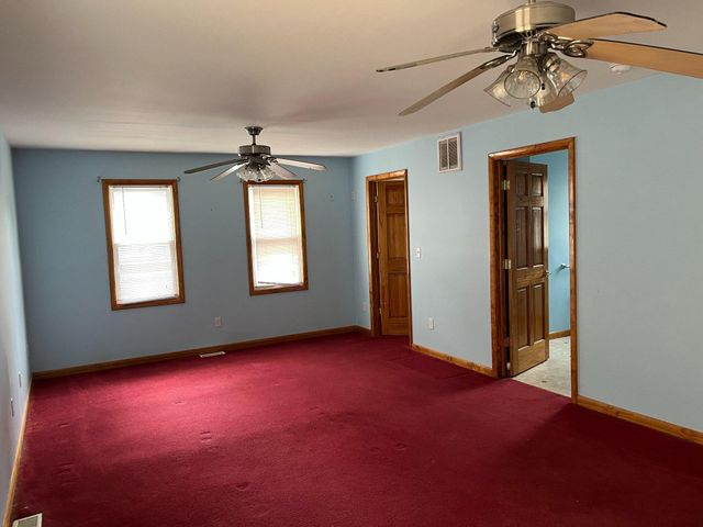112 1ST AVE, Tuckerton, NJ 08087