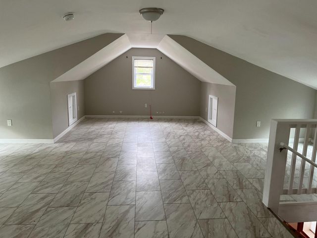 112 1ST AVE, Tuckerton, NJ 08087